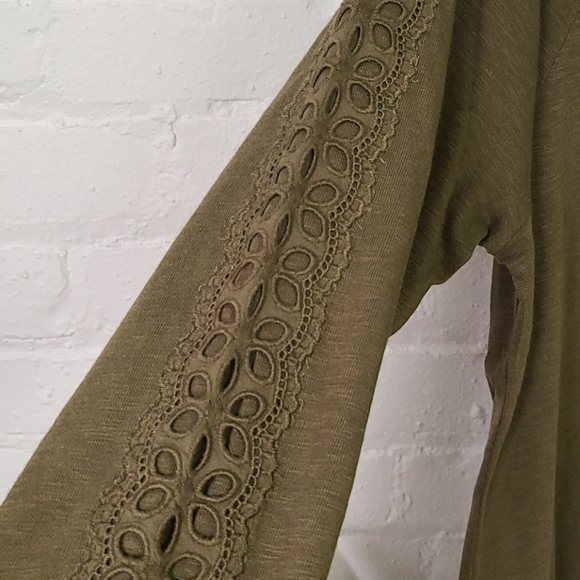 TALBOTS EMBROIDERY BROWN TOP SZ LARGE PETITE - Picture 2 of 5